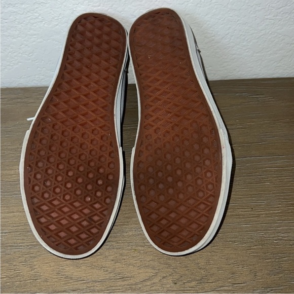 Women’s Vans Old Skool Sneaker 7.5 - Picture 3 of 3